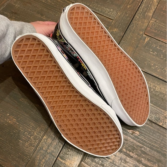 EUC VANS SK-8 hi peace floral men’s 10 black colorful like new condition - Picture 6 of 7